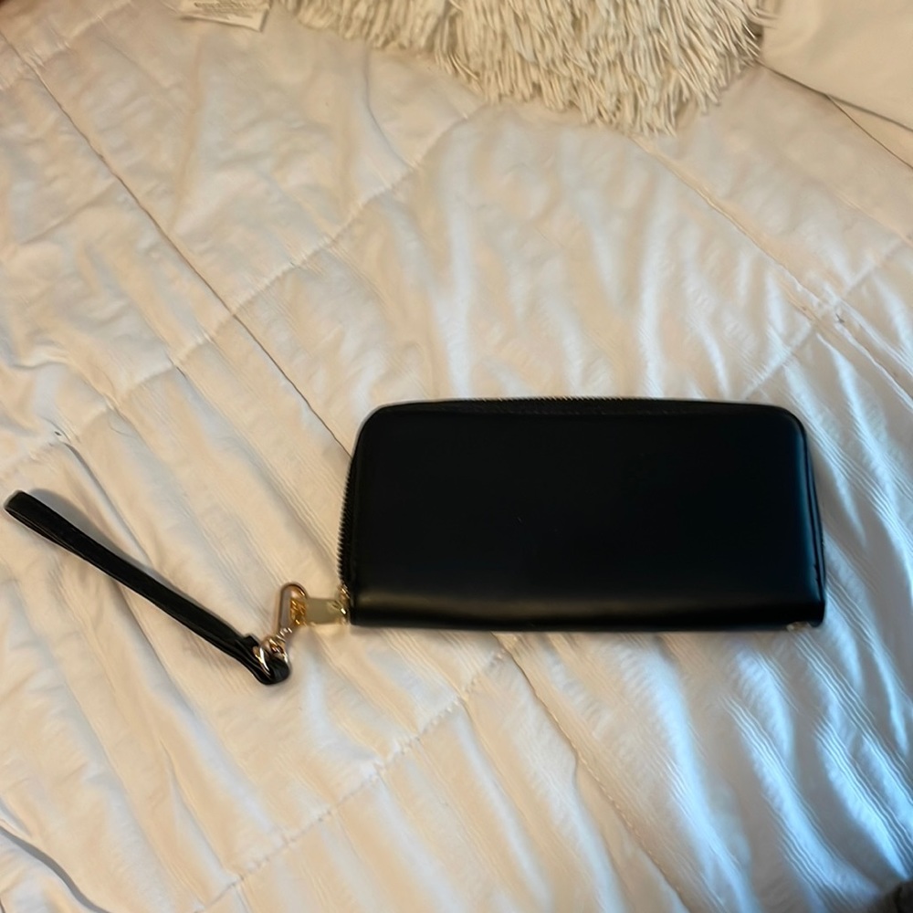 Plain black, no brand wallet